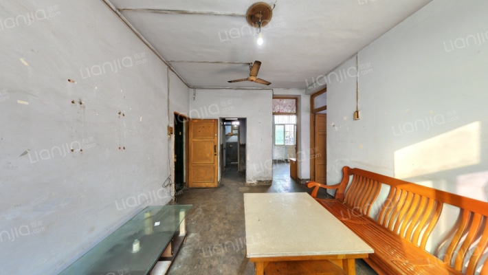 三河东街243号二手房实景图