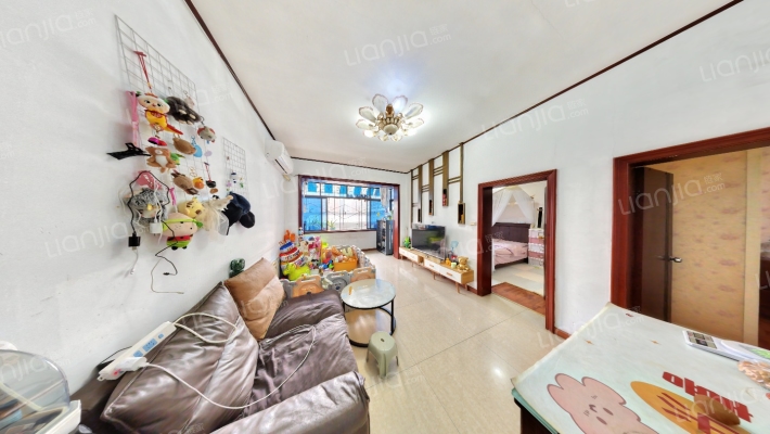 怡名苑二手房实景图