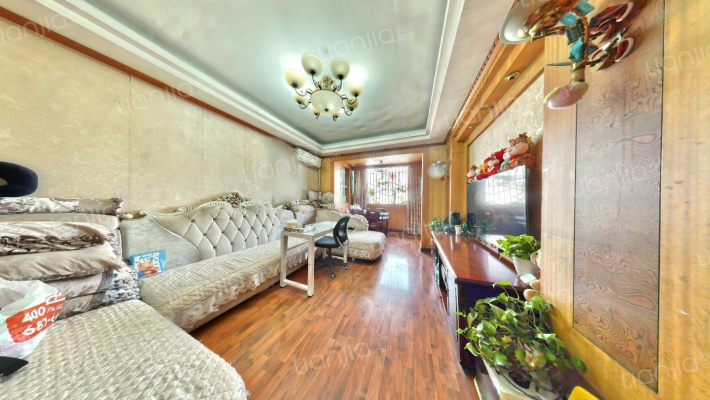 洛阳路188号二手房实景图