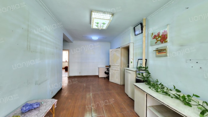 商贸小区二手房实景图