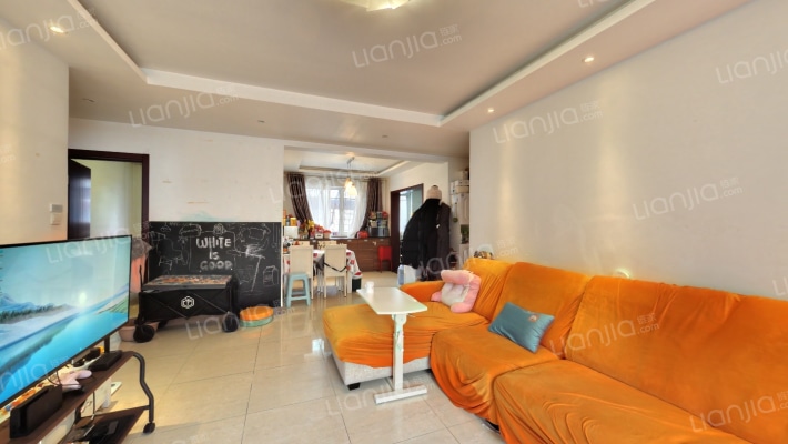 领秀慧谷C区二手房实景图