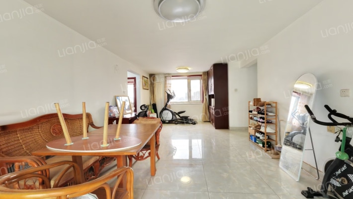 西府景园二手房实景图