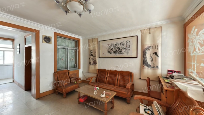 体育馆路505号二手房实景图