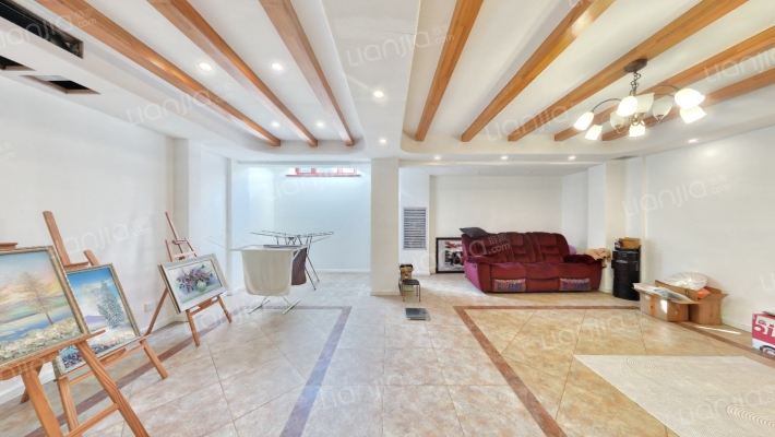 红星海五期鼎墅二手房实景图