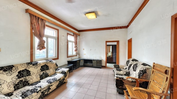 青山湖北大道二手房实景图