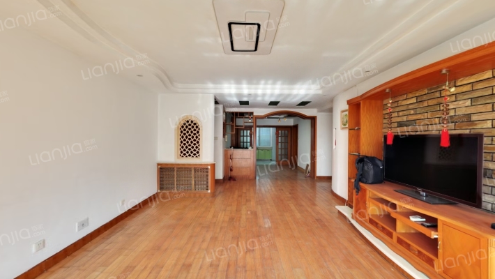 拥翠山庄二手房实景图