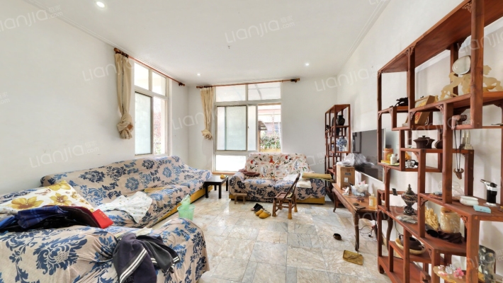 东湖水岸二手房实景图