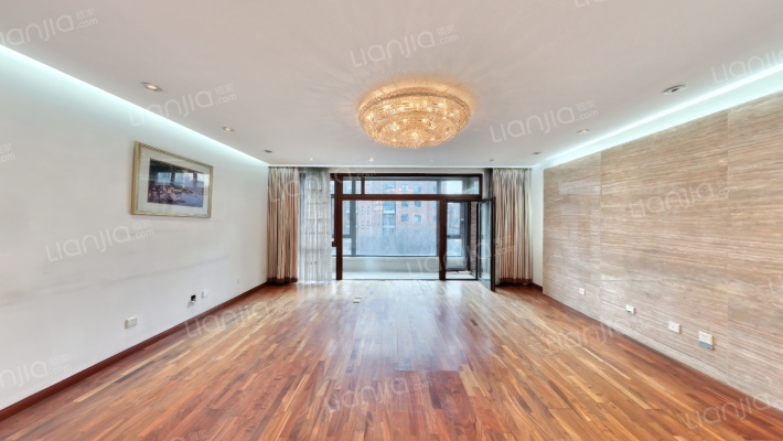 果岭里CLASS二手房实景图