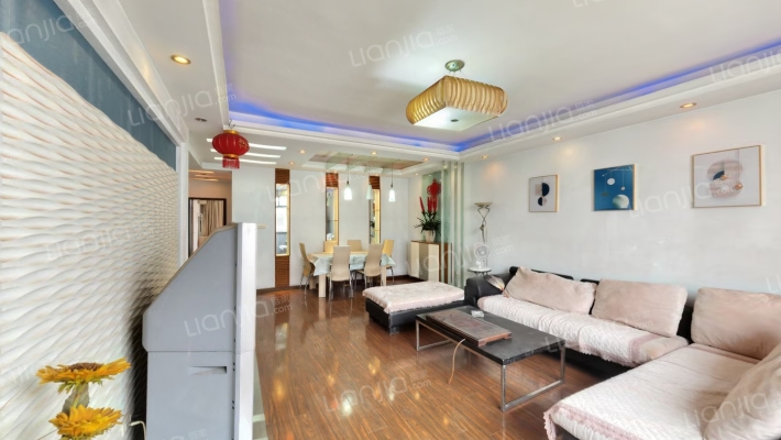 雅丽花园三期二手房实景图