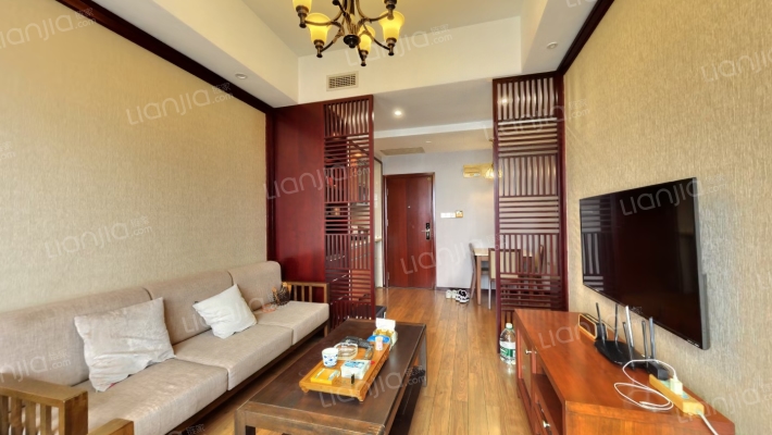 东方金座二手房实景图