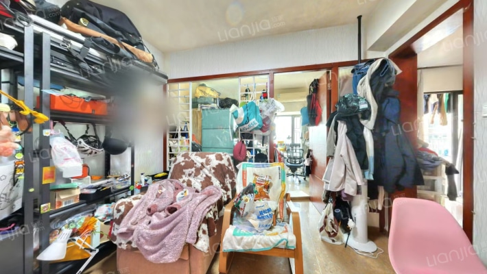 丽湾国际公寓二手房实景图