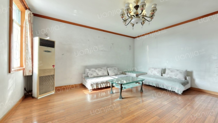 交桂二巷21号院二手房实景图