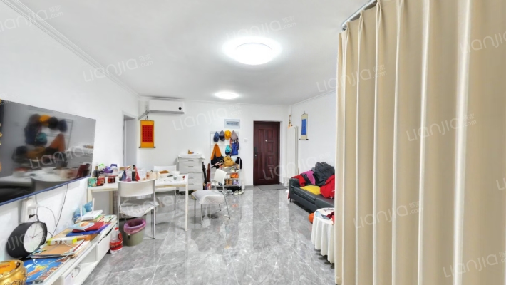 新华小区二手房实景图