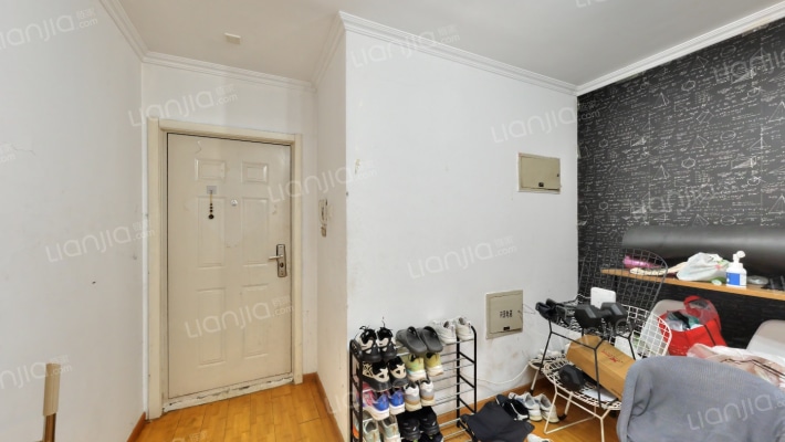 康营家园B区二手房实景图