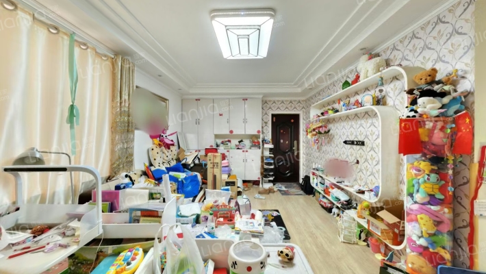 飞龙大厦二手房实景图