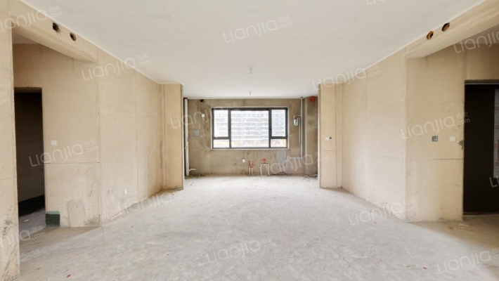 云玺天颂二期宸园二手房实景图