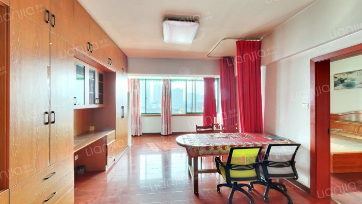 迪康银色诗典二手房实景图