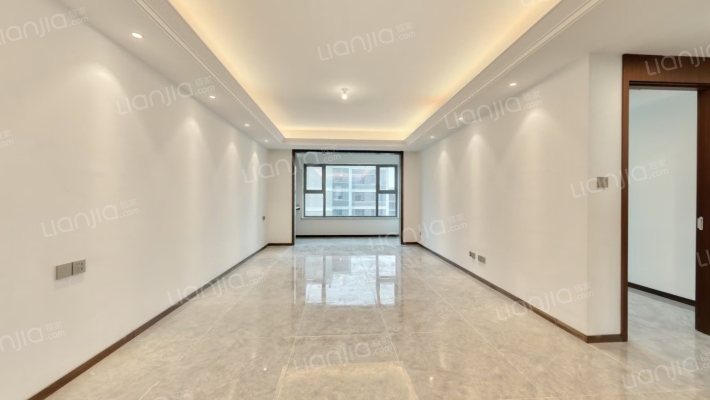 融创臻荟园二手房实景图