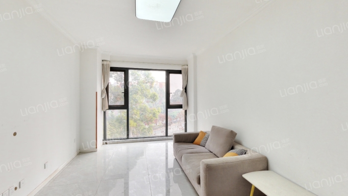 和成景筑二手房实景图