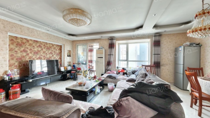 河滨森邻B区二手房实景图