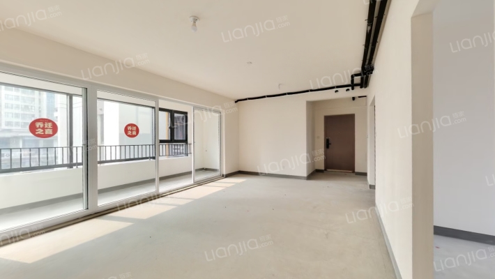 锦发广场锦江九悦南区二手房实景图