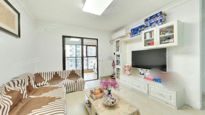 名湖豪庭二手房实景图