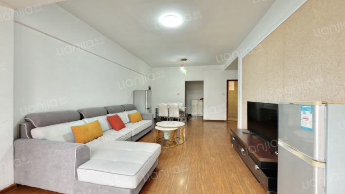 泰逸家园二手房实景图