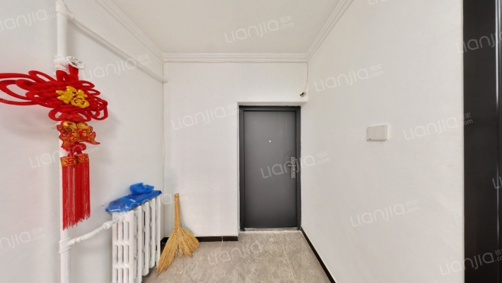 新外大街28号院二手房实景图