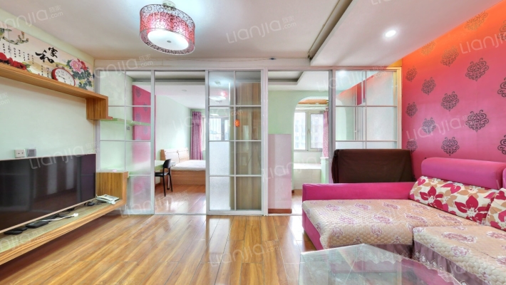 时尚街区西区二手房实景图