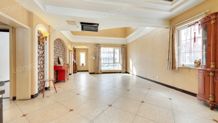 提香草堂二手房实景图