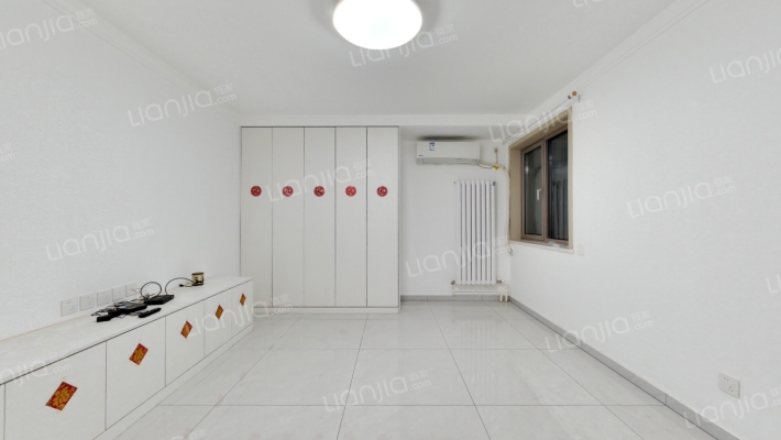 小街之春二手房实景图