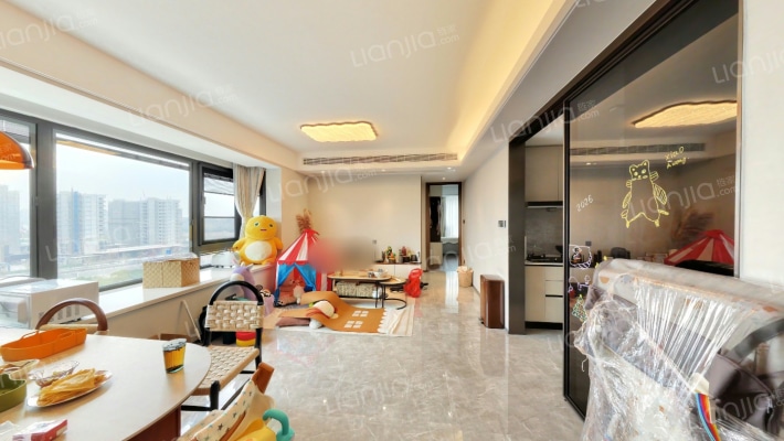 保利·和颂文华二手房实景图