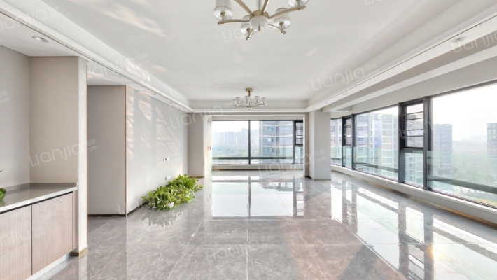 华润未来之城五期二手房实景图