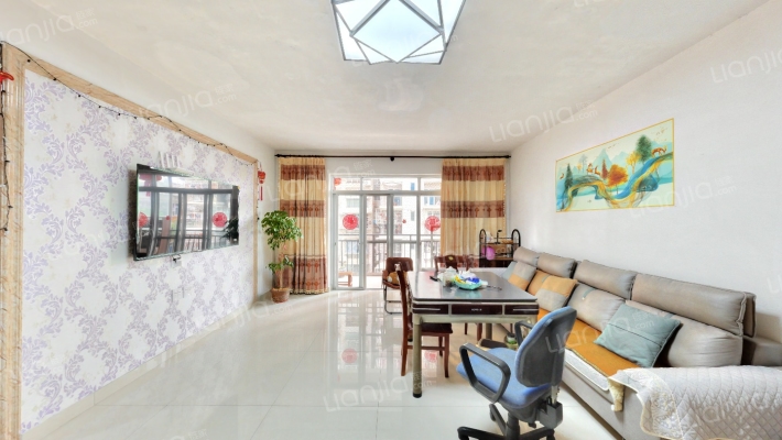 宏宙花园二手房实景图