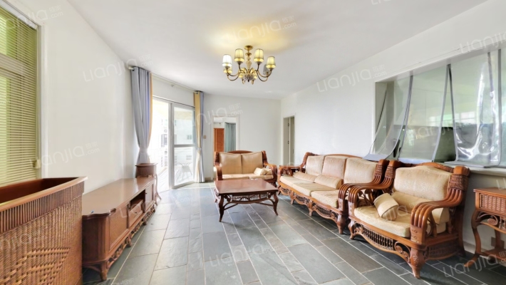 绿海田园二手房实景图