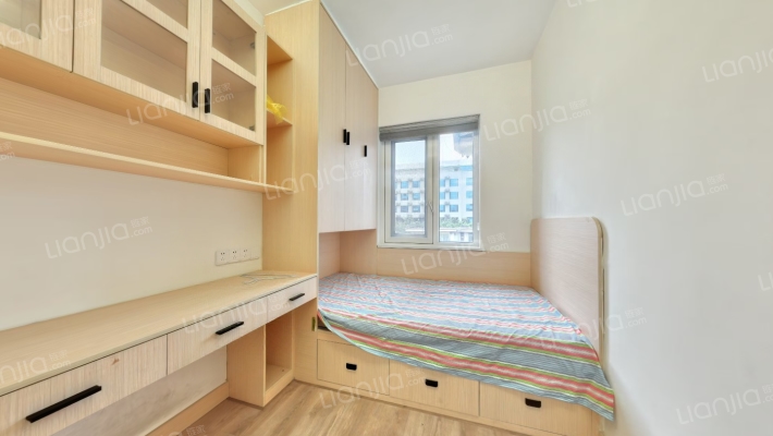 仁厚街38号二手房实景图