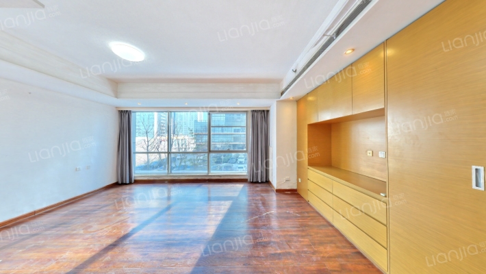 鲁商国奥城二手房实景图