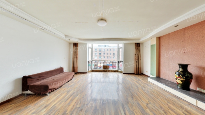 丝绸公司宿舍二手房实景图