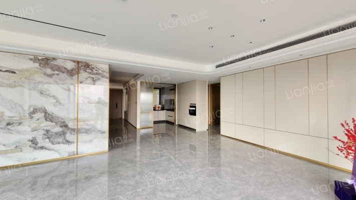 国贸天琴樾二手房实景图