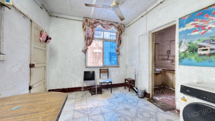 长虹桥43号二手房实景图