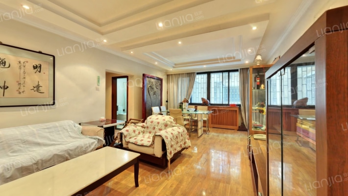 南明南路10号二手房实景图