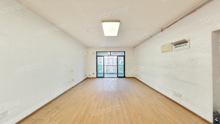 晋愉融府二手房实景图