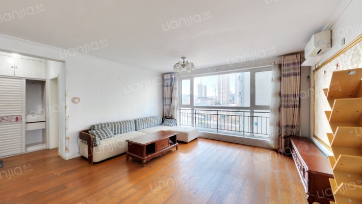 博思公寓二手房实景图