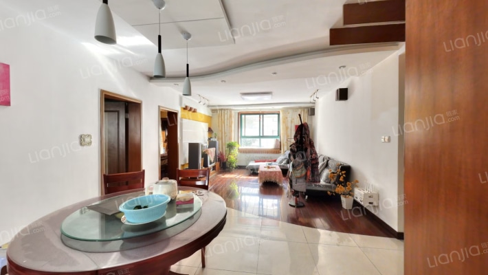 玉锦雅园二手房实景图