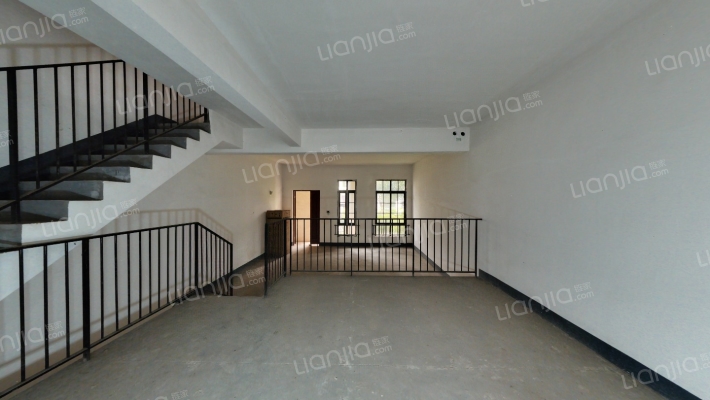 金科廊桥水乡B区二手房实景图