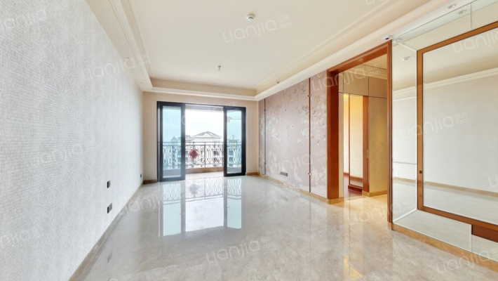 星河湾萝峰二手房实景图