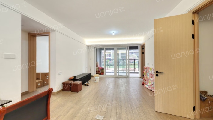 万科四季都会二手房实景图