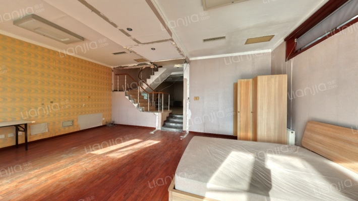 金地格林小镇二手房实景图