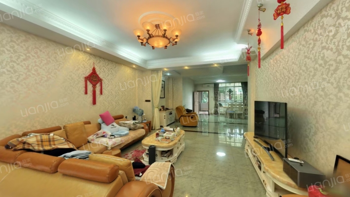 荣泰山庄二手房实景图