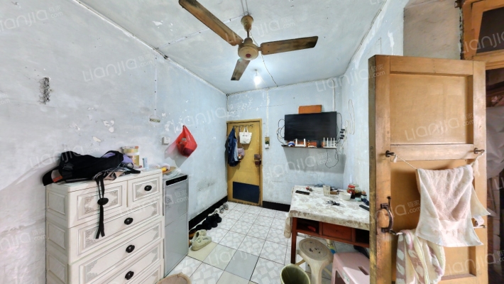 八里桥路84号二手房实景图